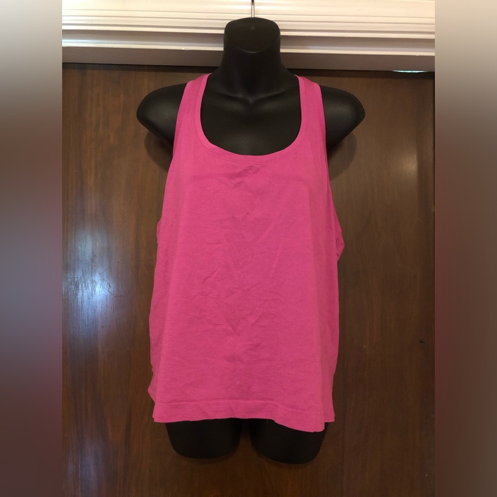 Lululemon Hot Pink Workout Top - size 14